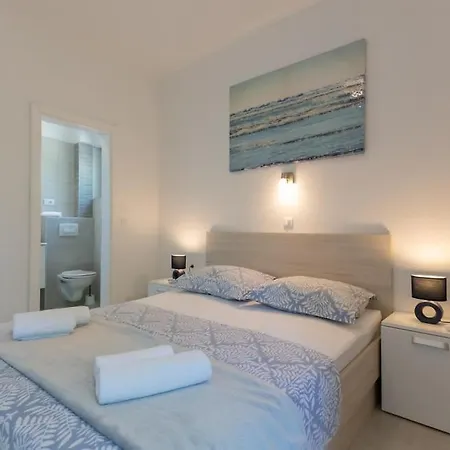 Ivanova - Makarska By Guide Villa Zadvarje