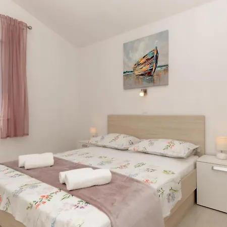 Villa Ivanova - Makarska By Guide