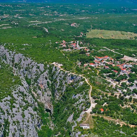 Vila Ivanova - Makarska By Guide Zadvarje