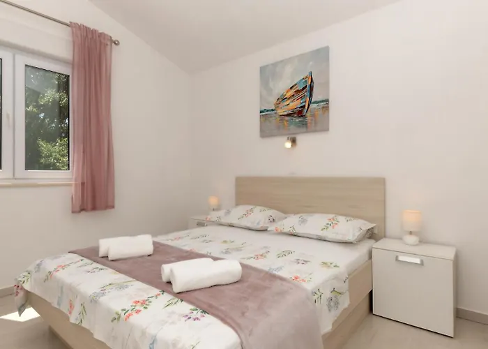 Villa Ivanova - Makarska By Guide