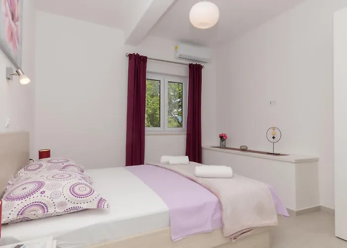 Villa Ivanova - Makarska By Guide Zadvarje