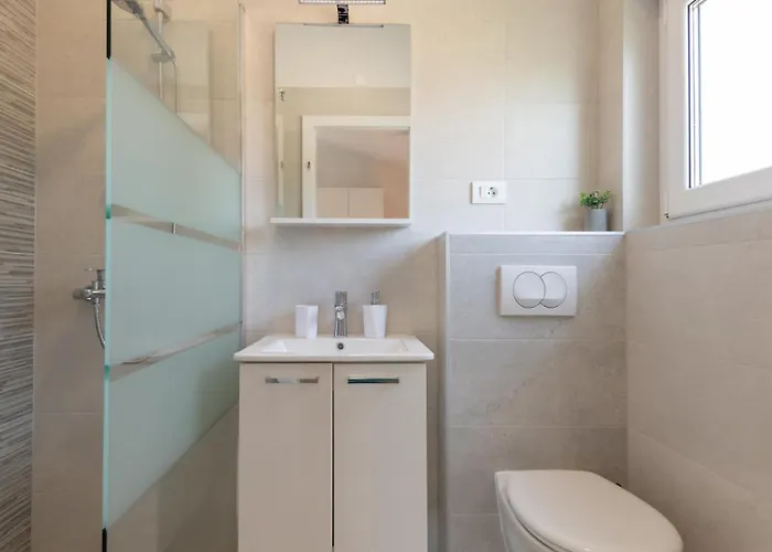 Ivanova - Makarska By Guide Villa